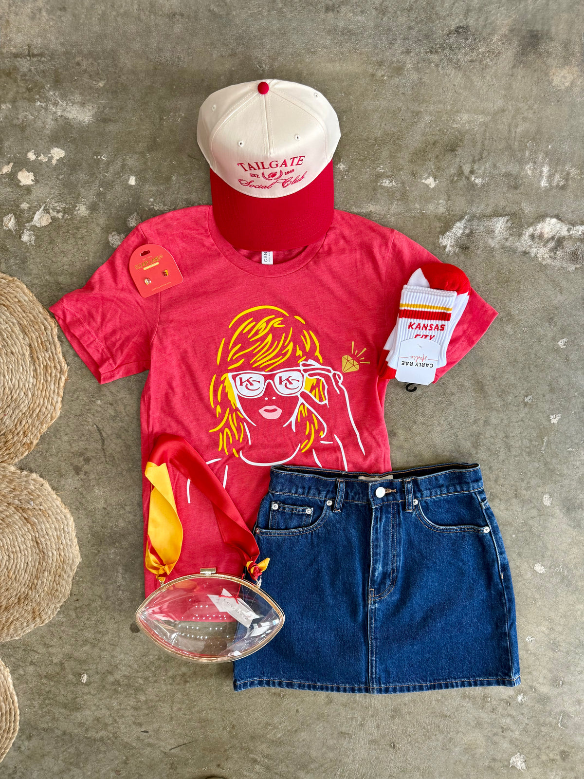 Taylor Swift RING Tee