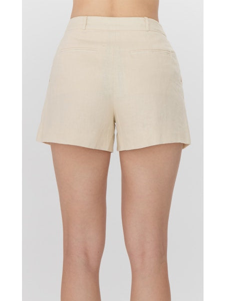 Tannia Short