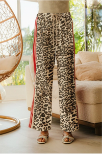 Leopard Print Side Contrast Wide Pants