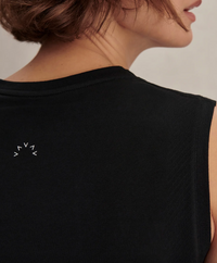 Nate Seamless Cropped Tank // Black